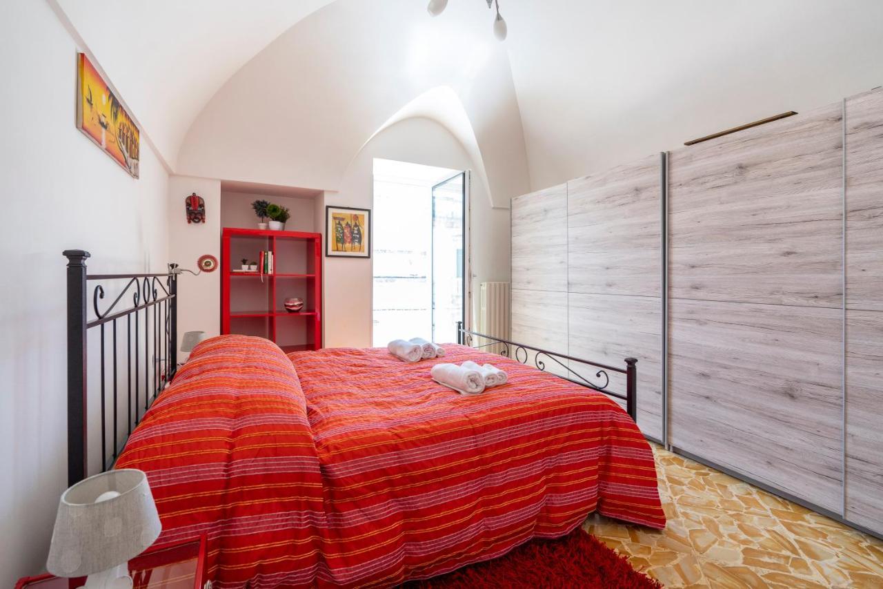 Vico II Terrace Apartment A Step From Piazza Roma Мартина-Франка Экстерьер фото