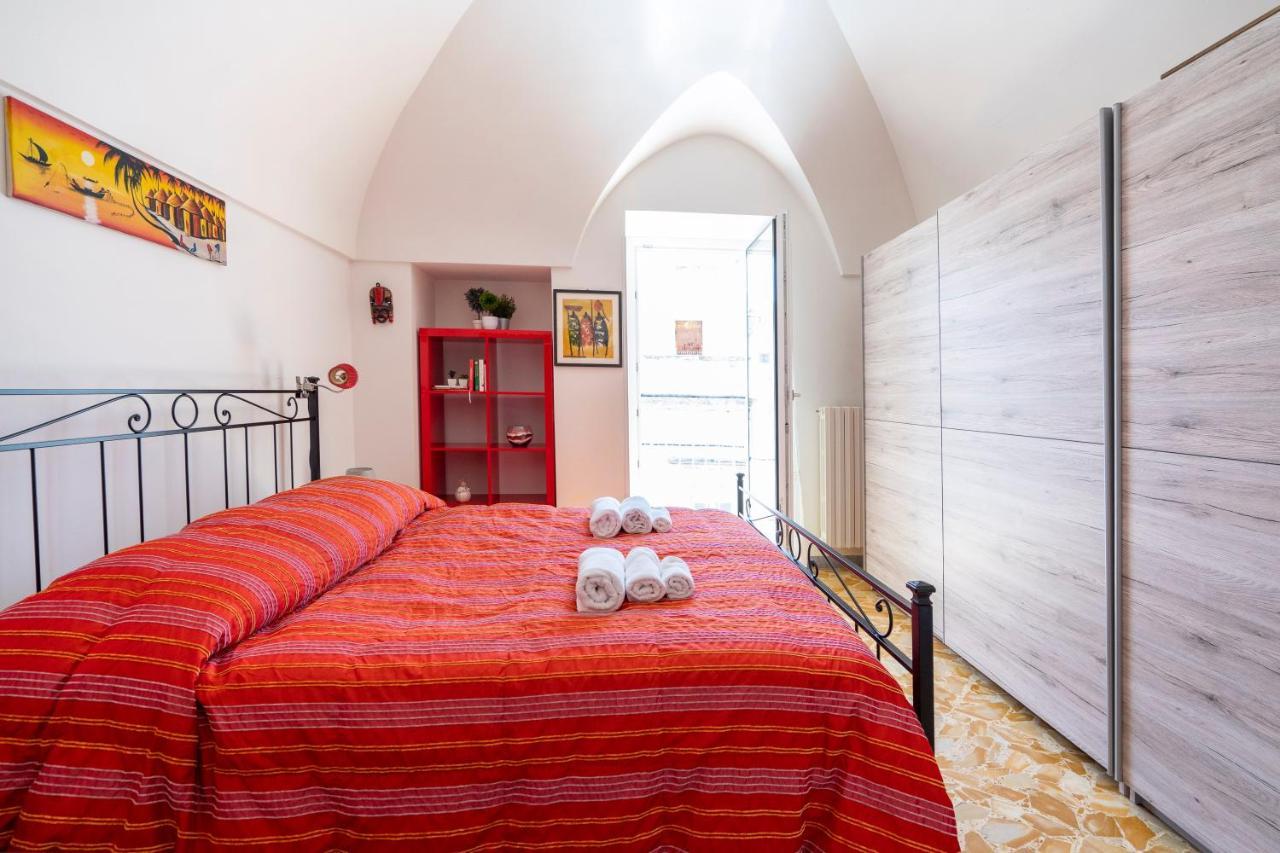 Vico II Terrace Apartment A Step From Piazza Roma Мартина-Франка Экстерьер фото