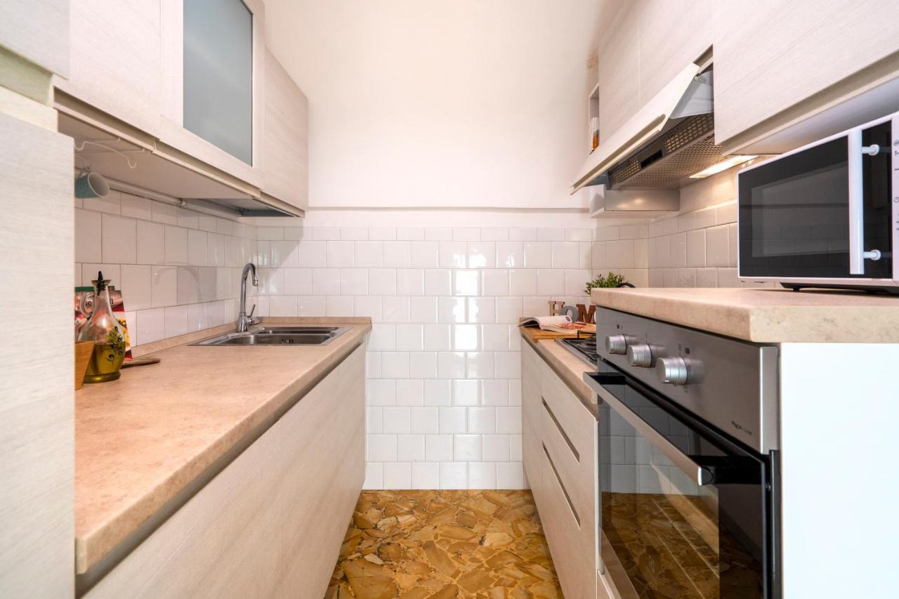 Vico II Terrace Apartment A Step From Piazza Roma Мартина-Франка Экстерьер фото
